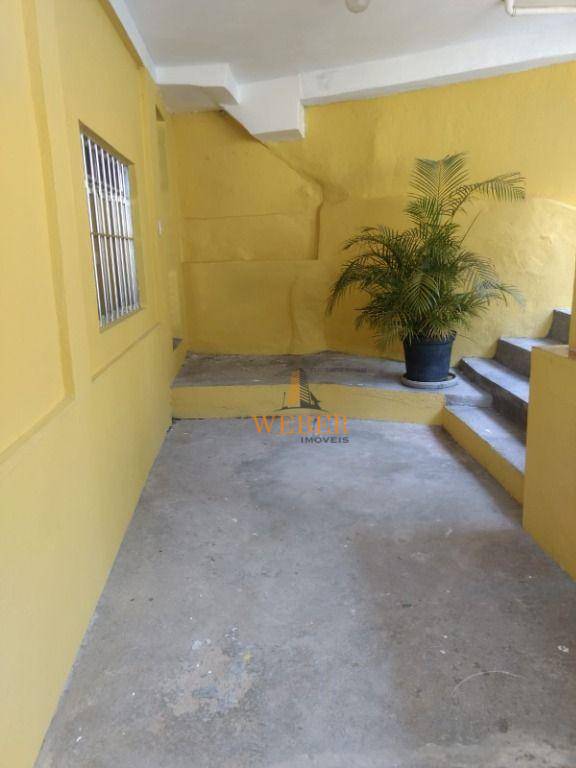 Sobrado à venda com 2 quartos, 190m² - Foto 16