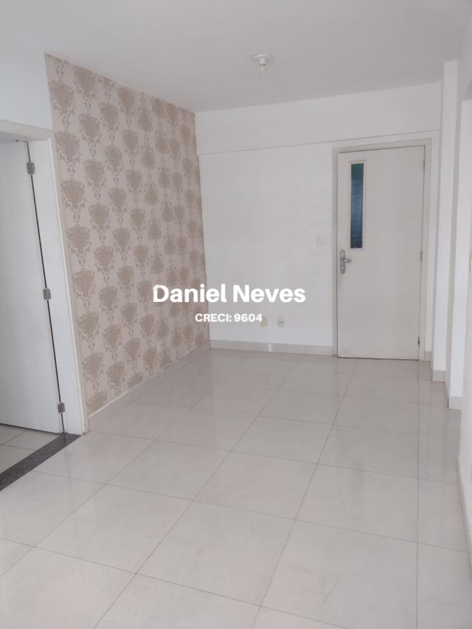 Apartamento à venda com 2 quartos, 60m² - Foto 4