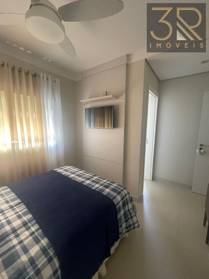 Apartamento à venda com 3 quartos, 156m² - Foto 4