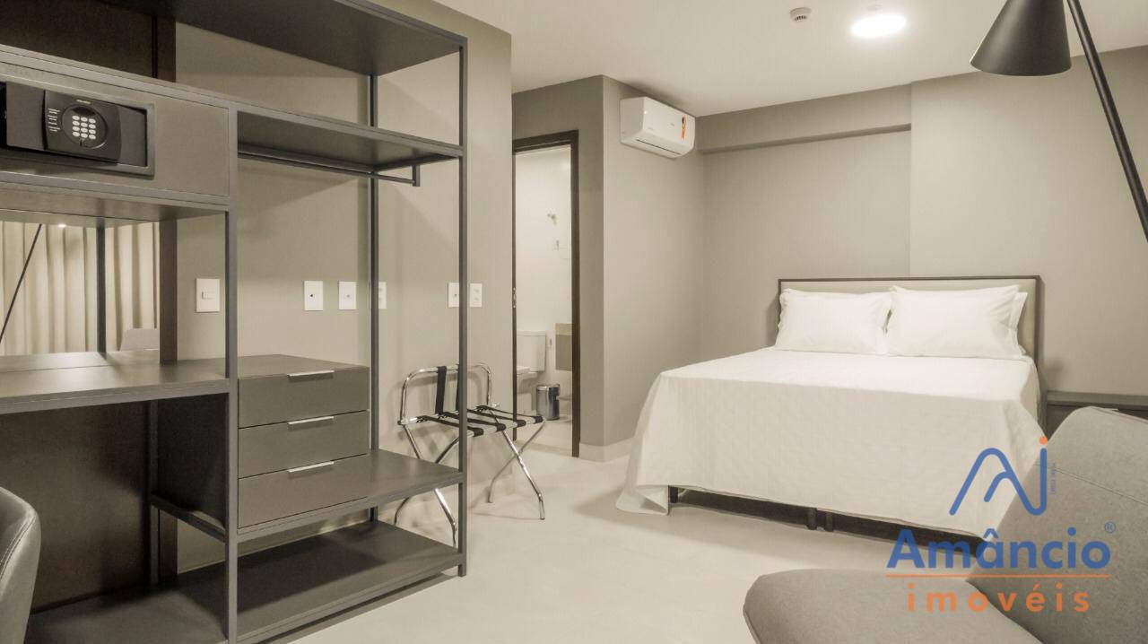 Apartamento à venda com 1 quarto, 81m² - Foto 8