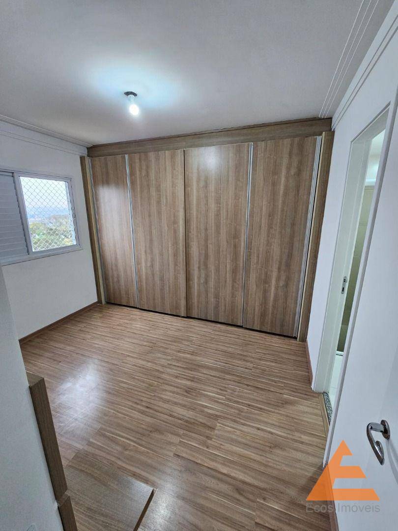 Apartamento à venda com 3 quartos, 82m² - Foto 9