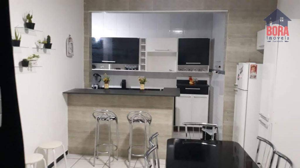 Sobrado à venda com 2 quartos, 80m² - Foto 2