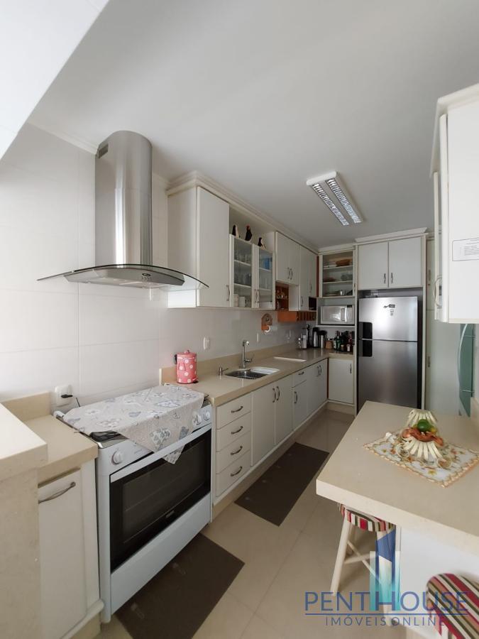 Apartamento à venda com 4 quartos, 135m² - Foto 6