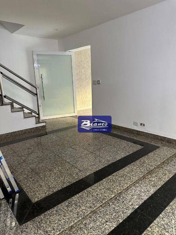 Sobrado à venda e aluguel com 3 quartos, 399m² - Foto 27