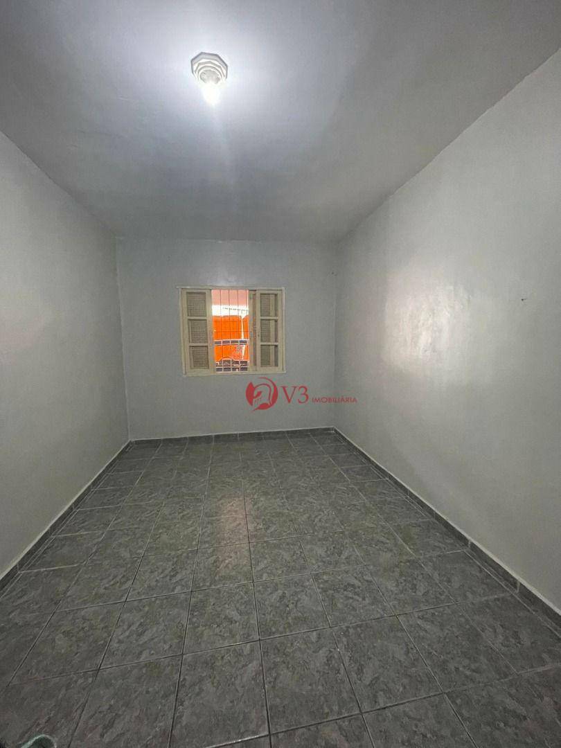 Sobrado à venda com 3 quartos, 138m² - Foto 4