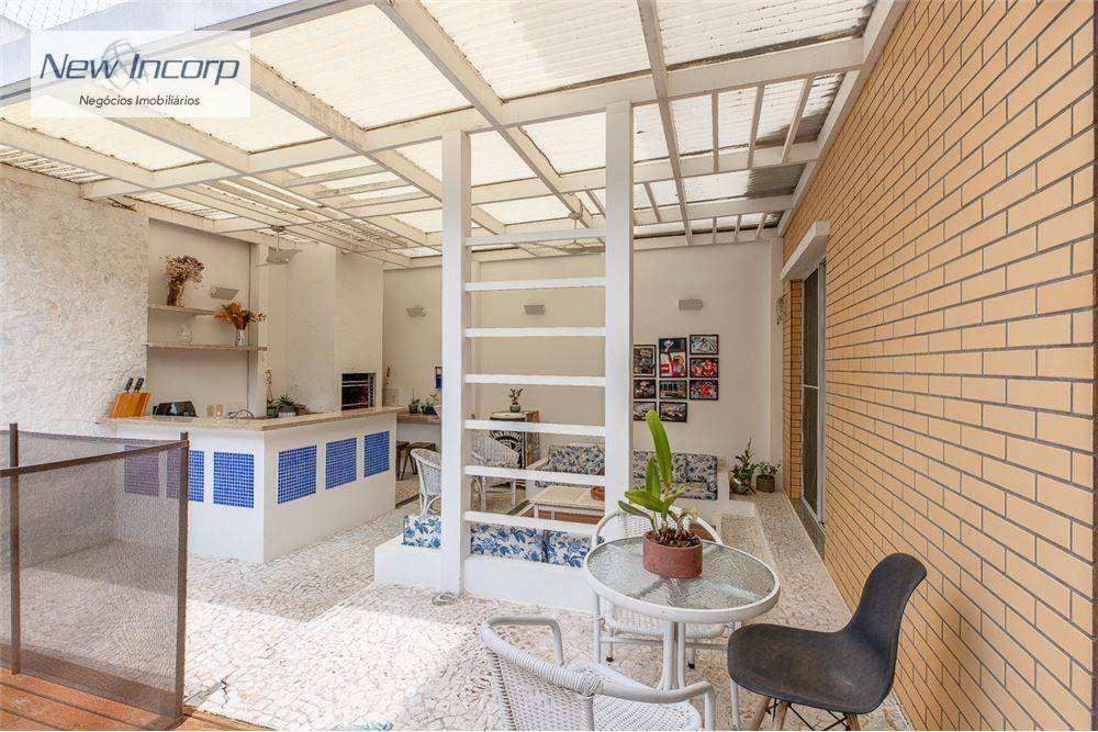 Casa de Condomínio à venda com 4 quartos, 244m² - Foto 14