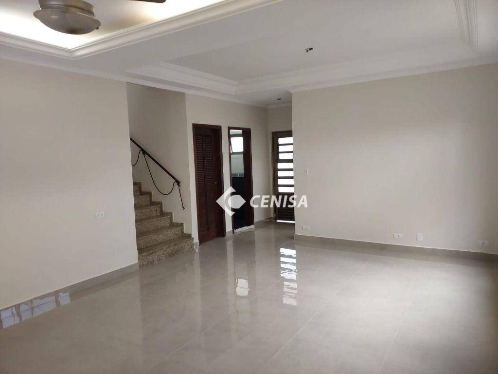 Casa à venda com 3 quartos, 213m² - Foto 13