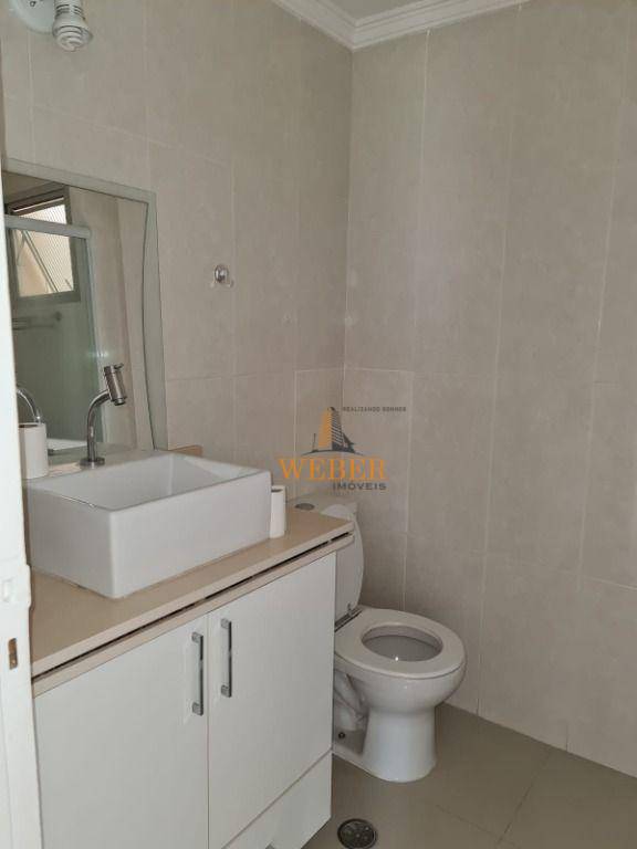 Apartamento à venda com 2 quartos, 80m² - Foto 35