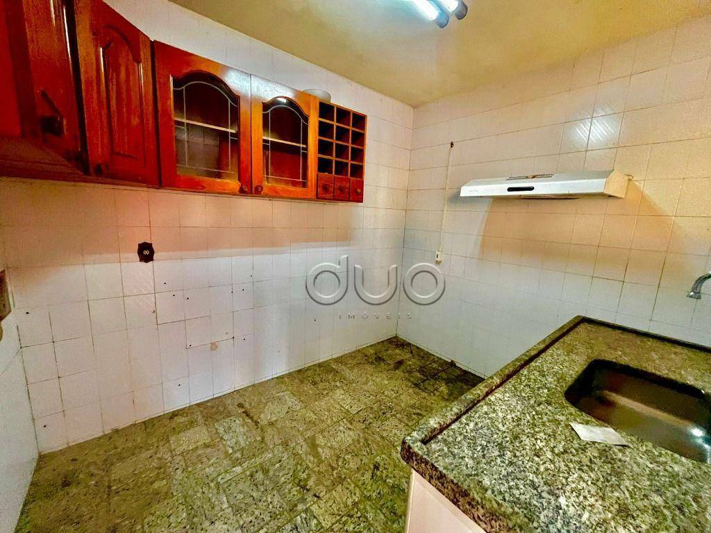 Casa à venda com 3 quartos, 231m² - Foto 26