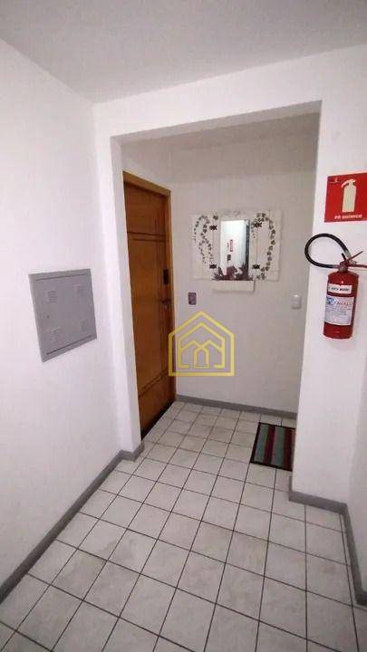 Apartamento para alugar com 2 quartos, 56m² - Foto 12