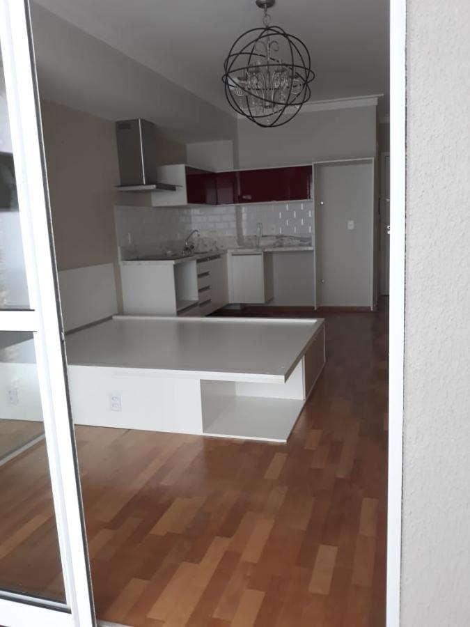 Apartamento para alugar com 1 quarto, 28m² - Foto 1