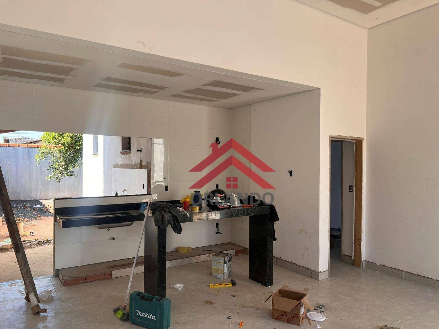 Casa à venda com 3 quartos, 100m² - Foto 5