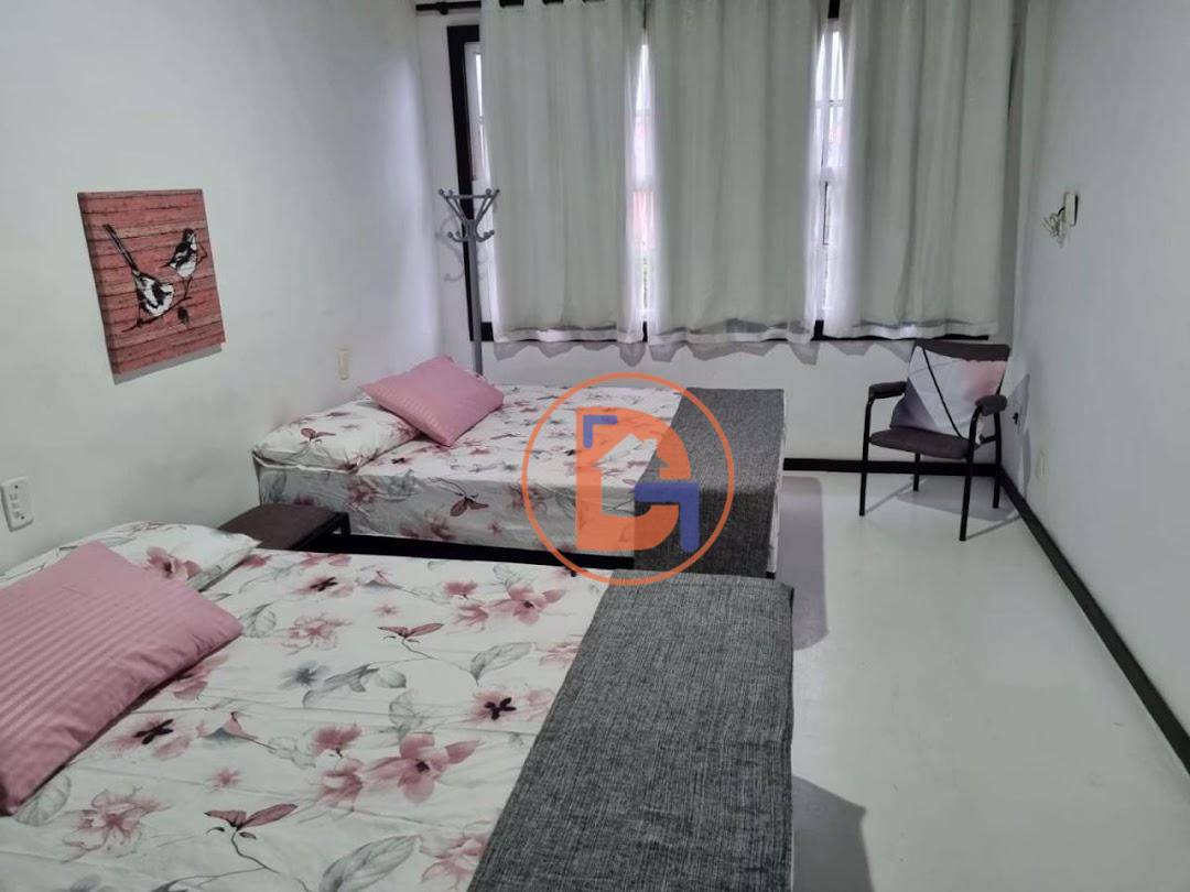 Casa à venda e aluguel com 5 quartos, 318m² - Foto 47