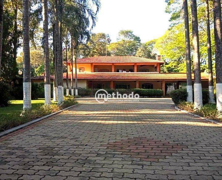 Chácara à venda com 6 quartos, 450m² - Foto 1