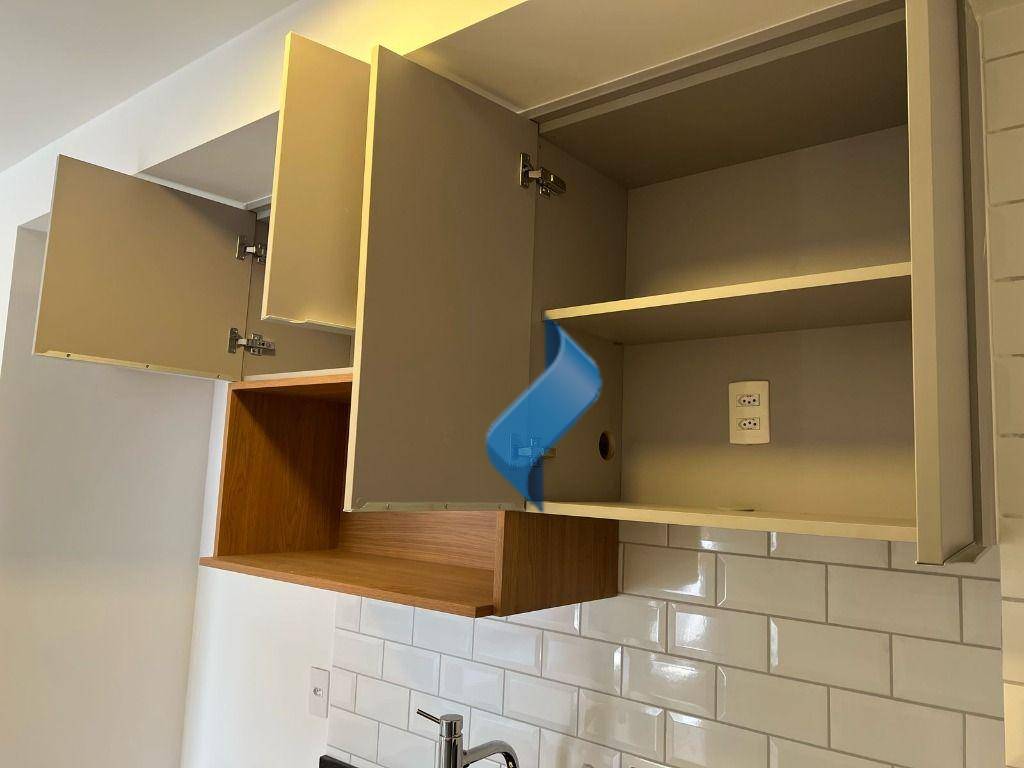 Apartamento para alugar com 1 quarto, 45m² - Foto 10