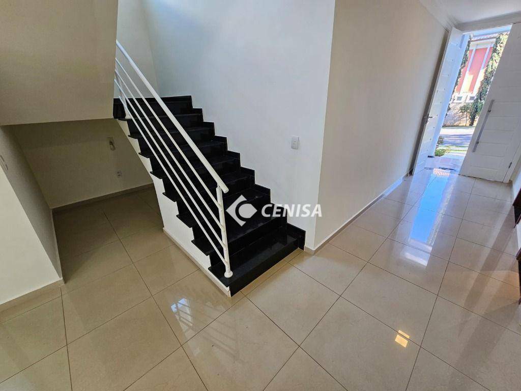 Casa de Condomínio para alugar com 6 quartos, 405m² - Foto 9