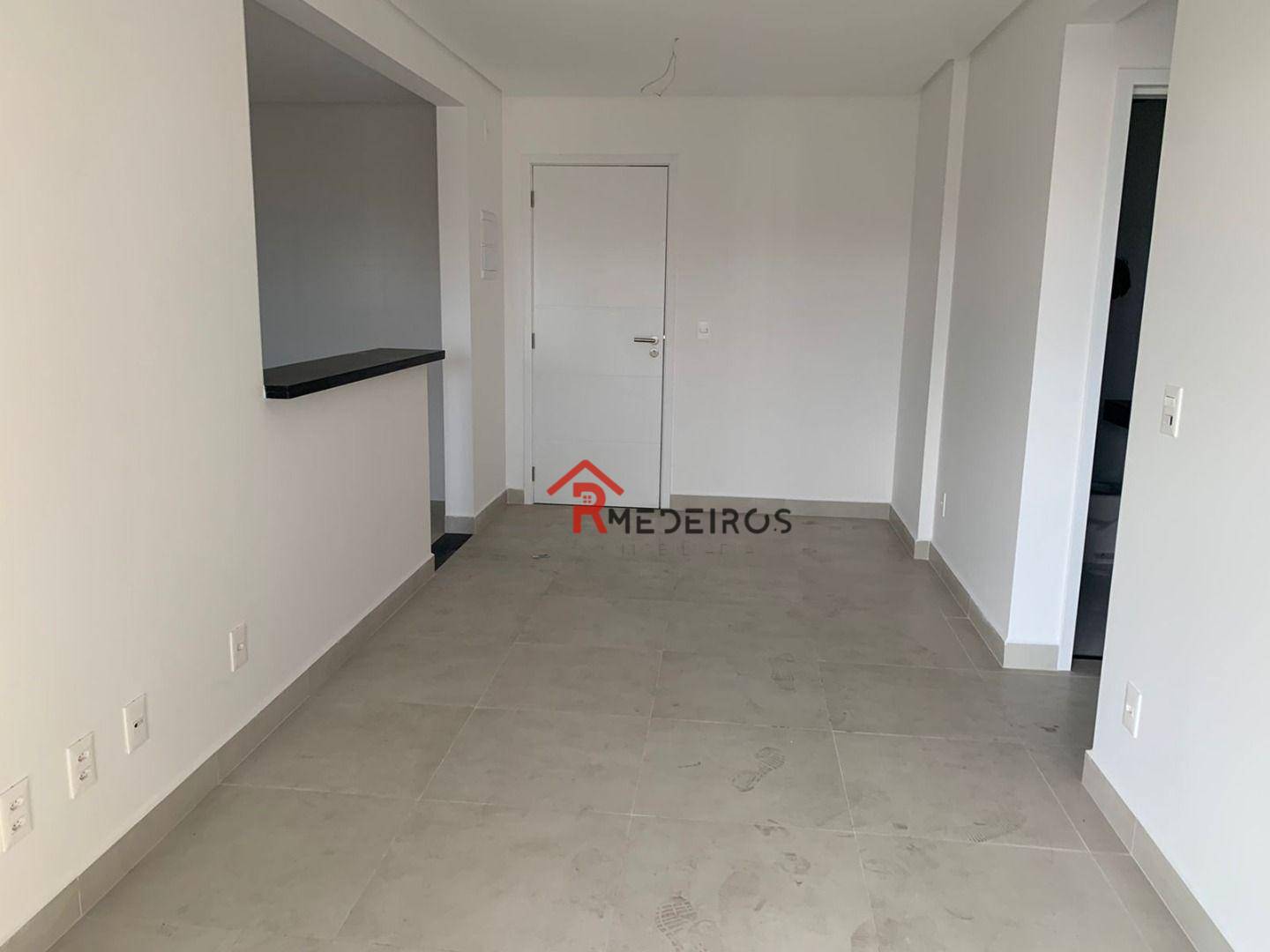 Apartamento à venda com 1 quarto, 57m² - Foto 3