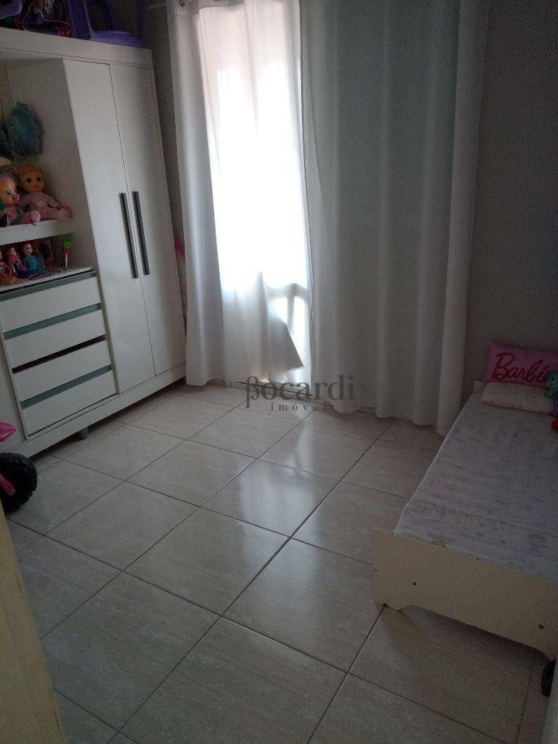 Casa à venda com 2 quartos, 69M2 - Foto 7