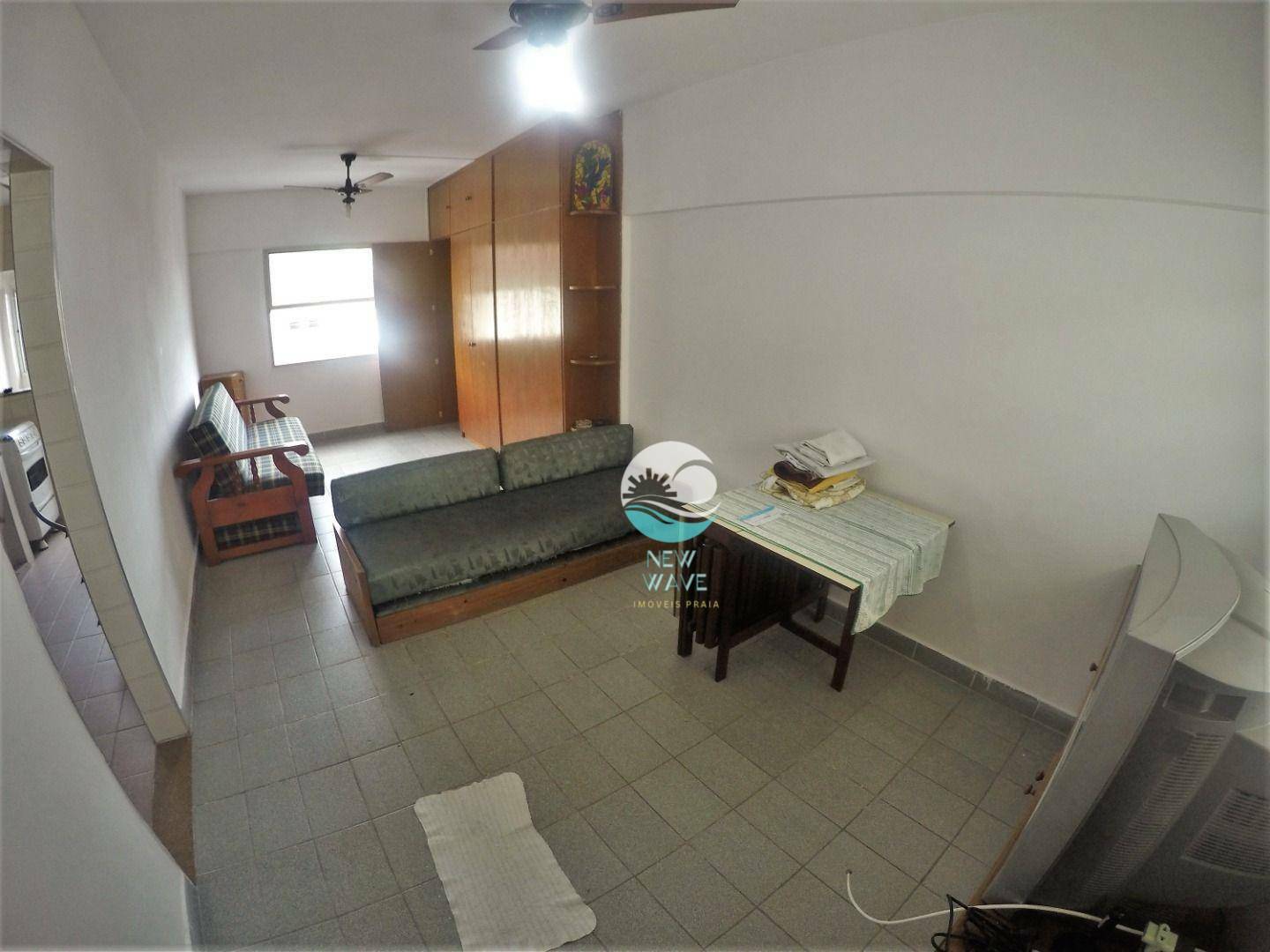 Apartamento à venda com 1 quarto, 48m² - Foto 2