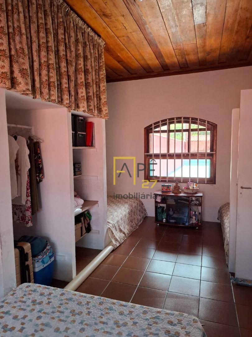 Casa à venda com 2 quartos, 101m² - Foto 12