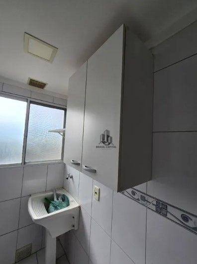 Apartamento para alugar com 2 quartos, 52m² - Foto 9