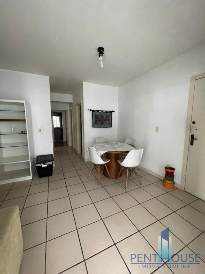 Apartamento à venda com 2 quartos, 100m² - Foto 10