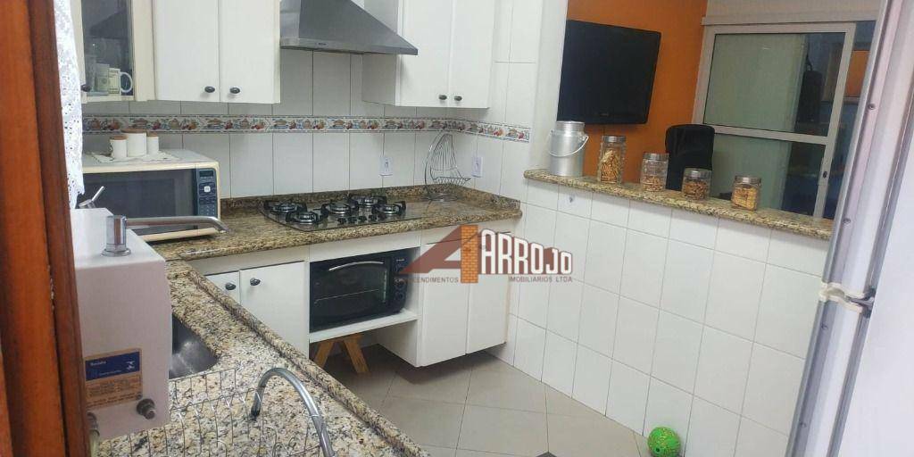 Sobrado à venda com 3 quartos, 100m² - Foto 11