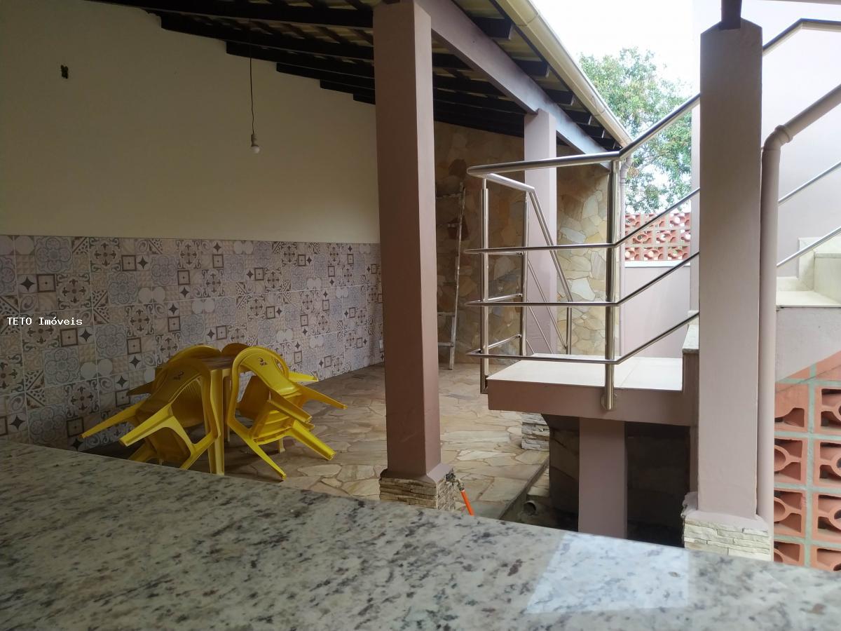 Casa à venda com 2 quartos, 400m² - Foto 28