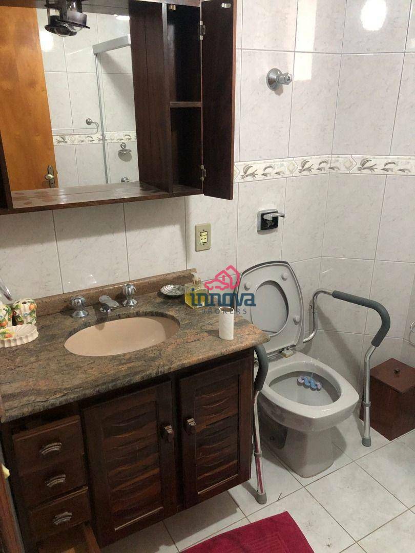 Apartamento à venda com 2 quartos, 79m² - Foto 10