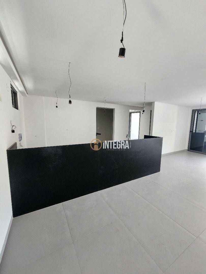 Apartamento à venda com 3 quartos, 114m² - Foto 20