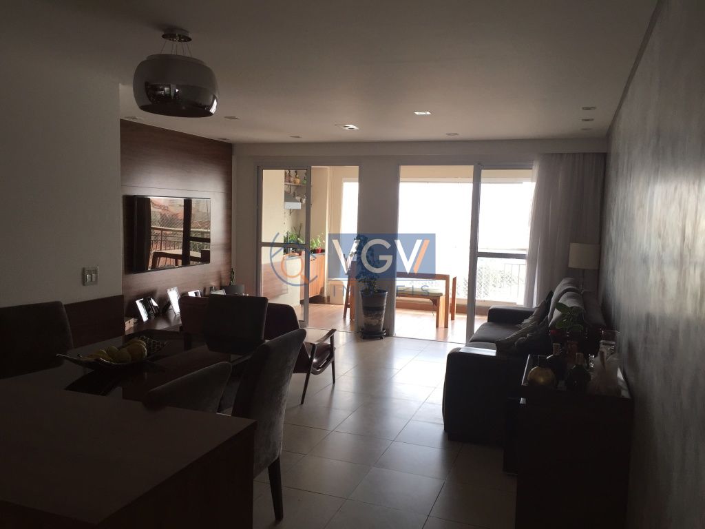 Apartamento à venda com 2 quartos, 82m² - Foto 7