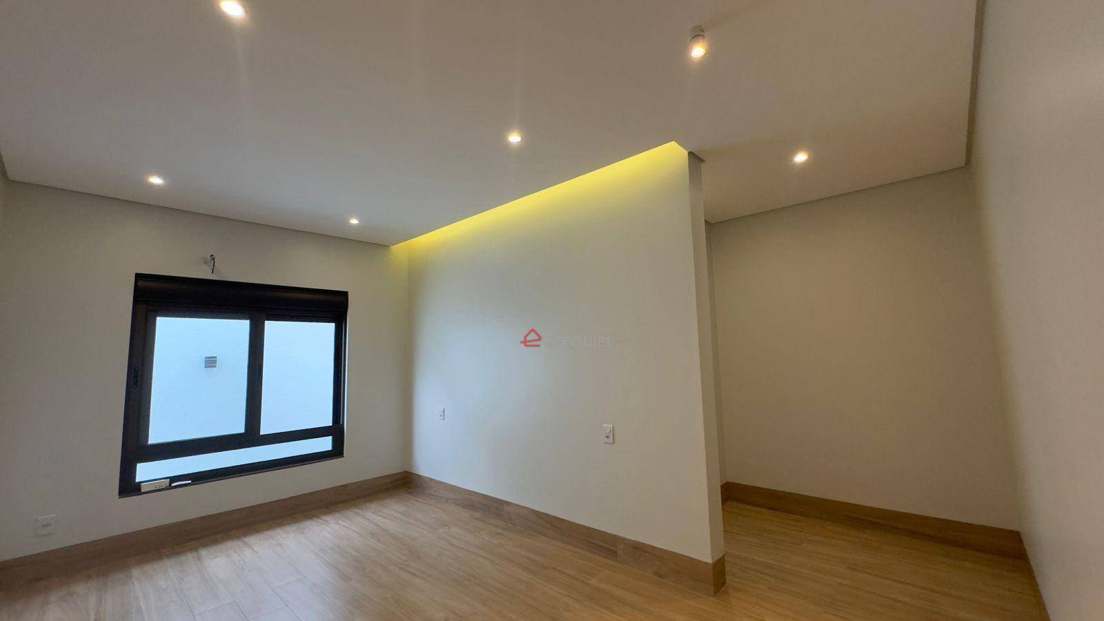 Casa à venda com 3 quartos, 240m² - Foto 8