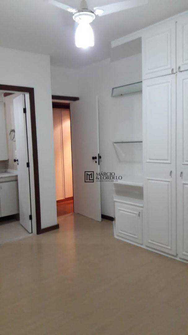 Apartamento à venda com 3 quartos, 115m² - Foto 9