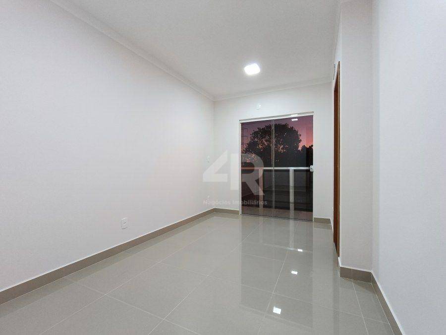 Sobrado à venda com 3 quartos, 100m² - Foto 4