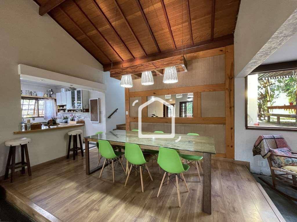 Casa de Condomínio à venda com 4 quartos, 220m² - Foto 12