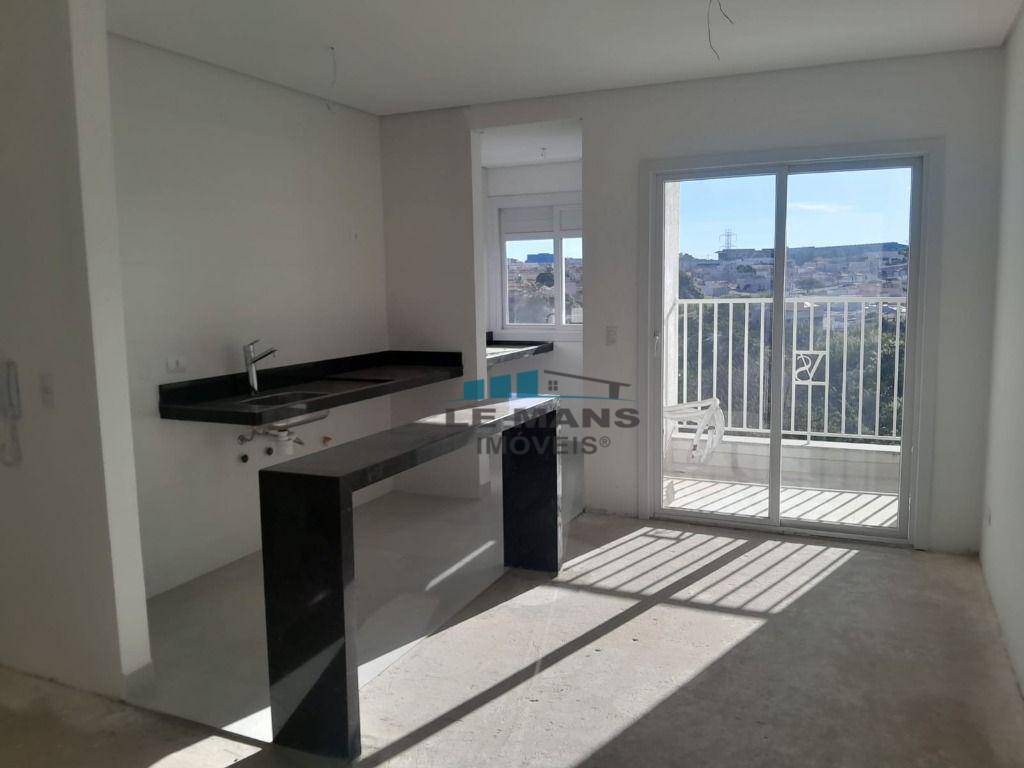 Apartamento à venda com 3 quartos, 70m² - Foto 1