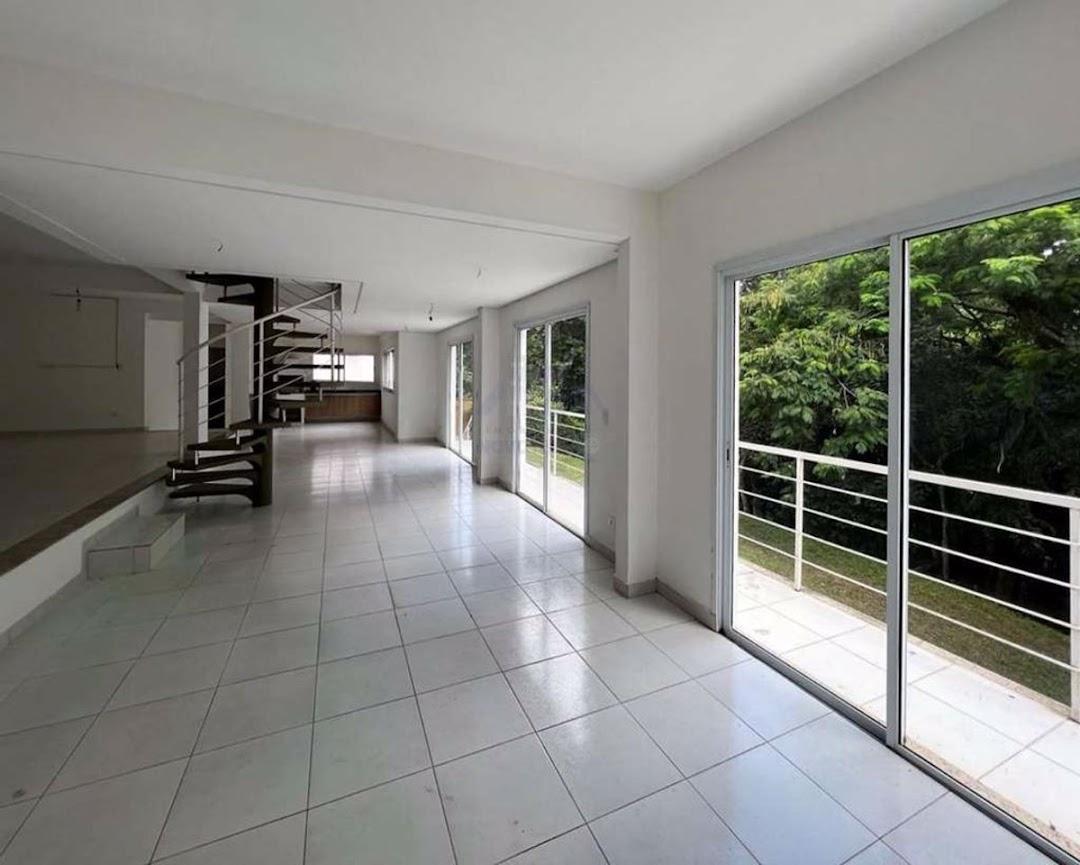 Sobrado para alugar com 4 quartos, 380m² - Foto 27