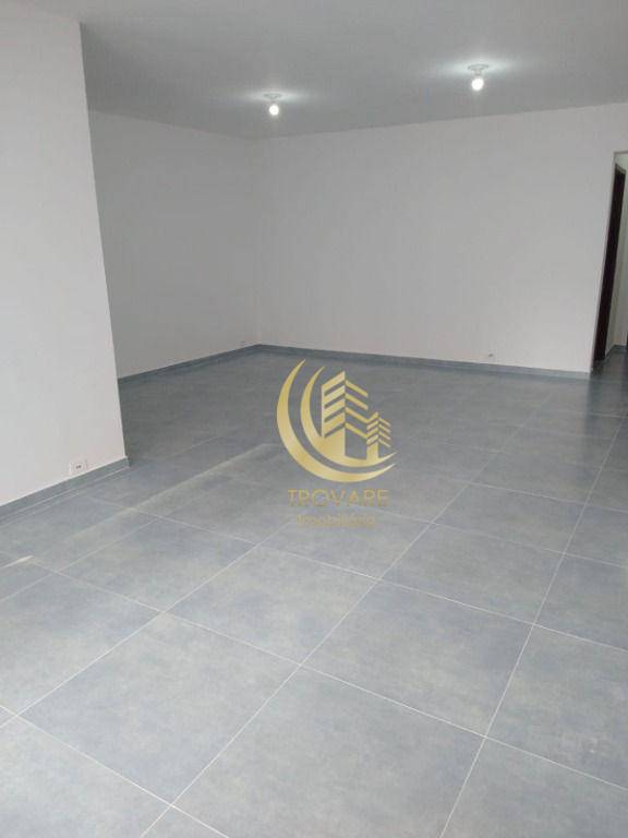 Apartamento à venda com 3 quartos, 120m² - Foto 13