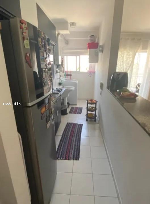 Apartamento à venda com 3 quartos, 68m² - Foto 8