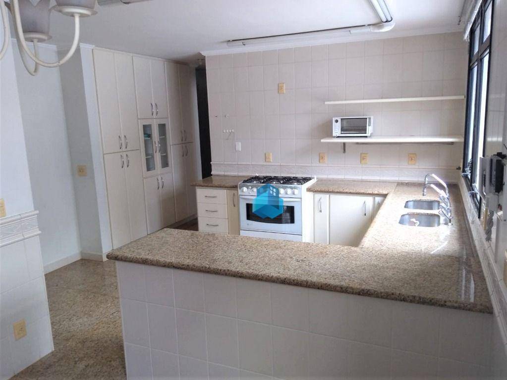 Apartamento à venda com 4 quartos, 245m² - Foto 10