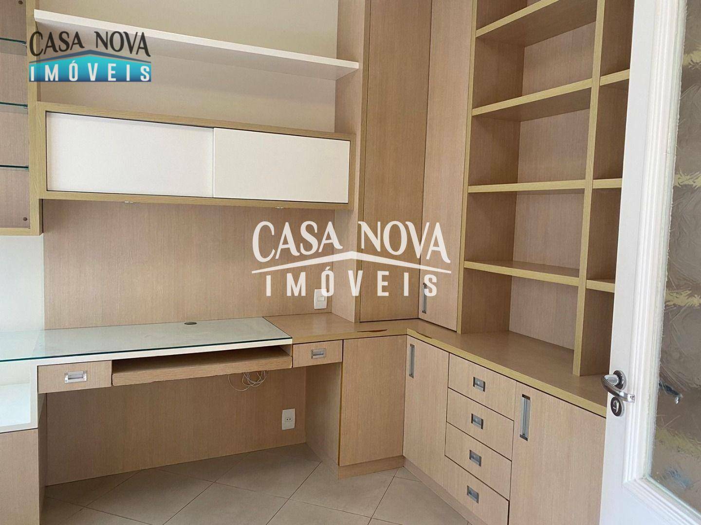 Casa de Condomínio para alugar com 3 quartos, 280m² - Foto 17