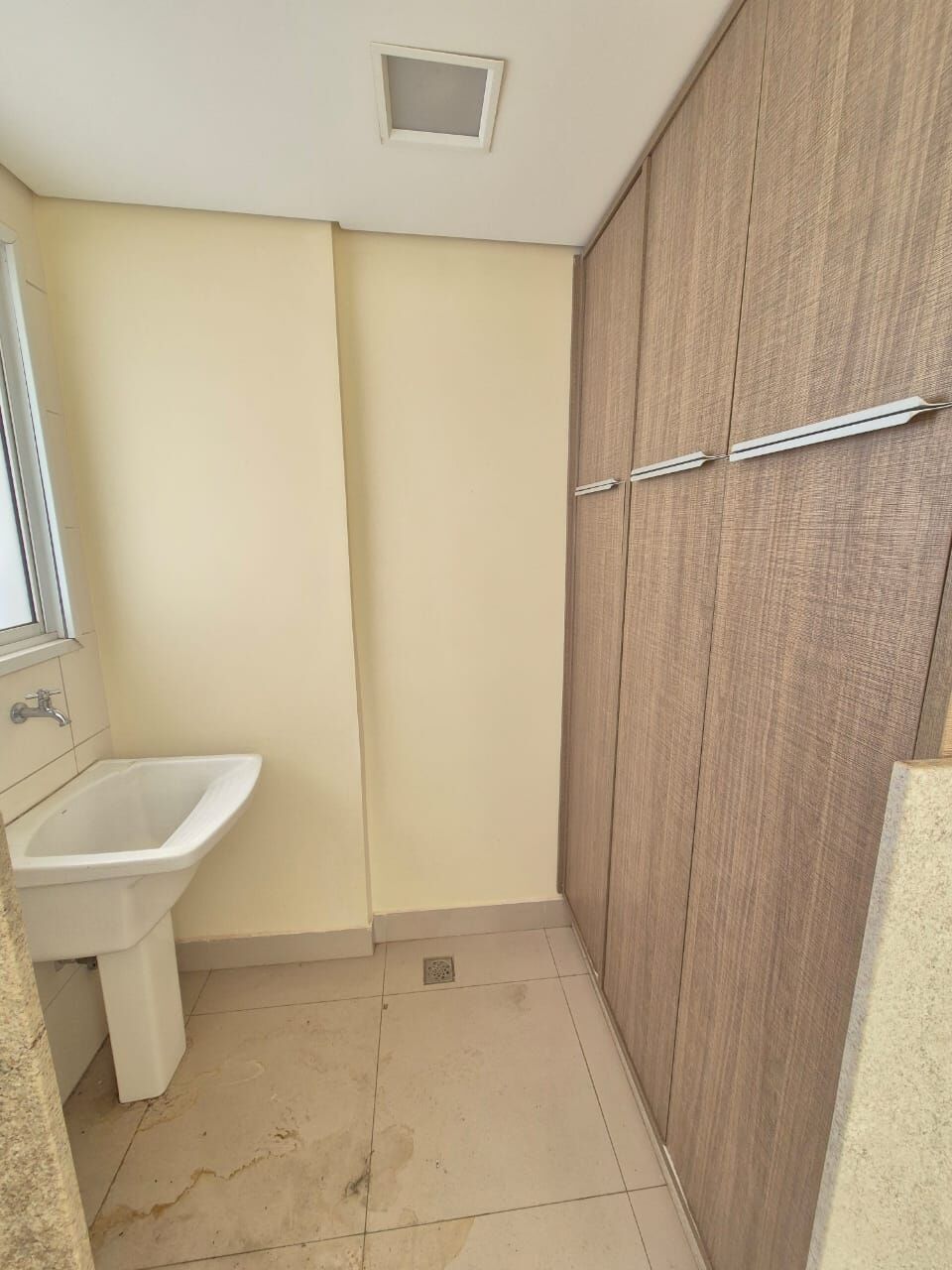 Apartamento para alugar com 3 quartos, 80m² - Foto 8