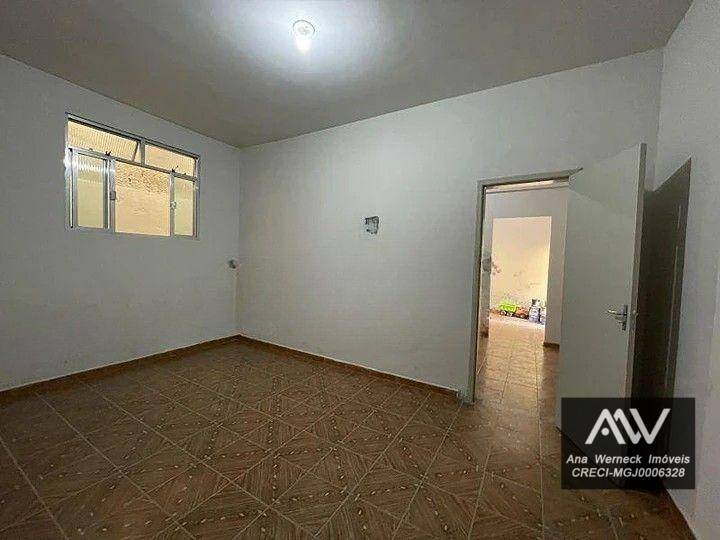 Casa à venda com 3 quartos, 90m² - Foto 7