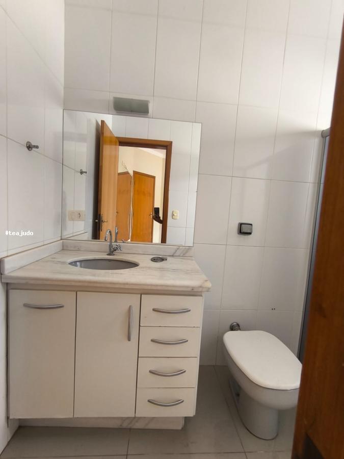 Casa à venda com 3 quartos, 230m² - Foto 18