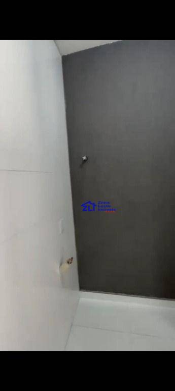 Sobrado à venda com 3 quartos, 90m² - Foto 36