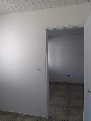 Casa à venda com 2 quartos, 80m² - Foto 2