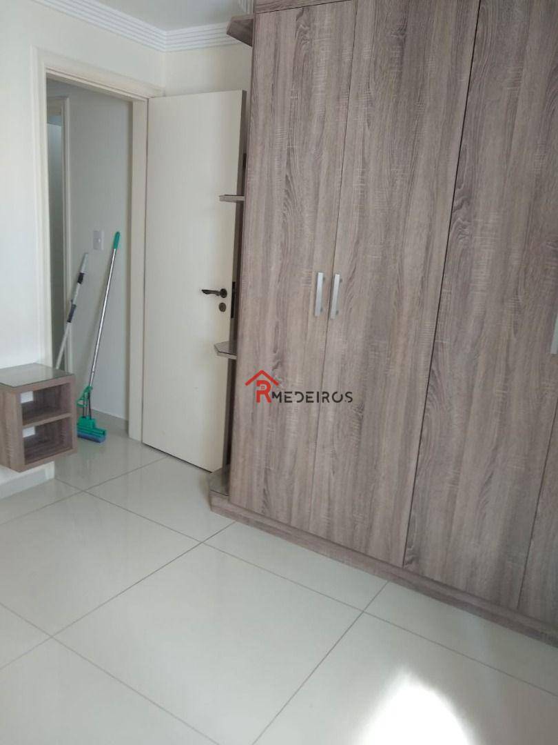 Apartamento à venda com 3 quartos, 135m² - Foto 16