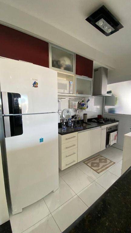 Apartamento à venda com 3 quartos, 74m² - Foto 21