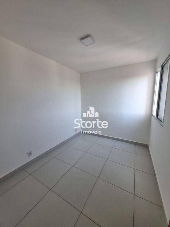 Apartamento para alugar com 2 quartos, 56m² - Foto 8