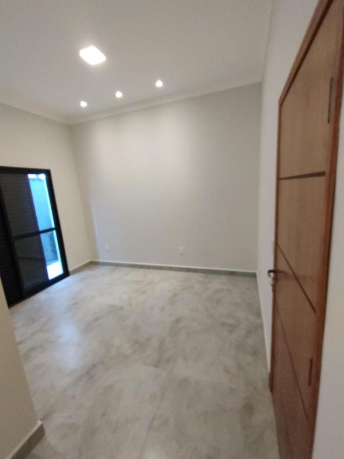 Casa de Condomínio à venda com 3 quartos, 243m² - Foto 12